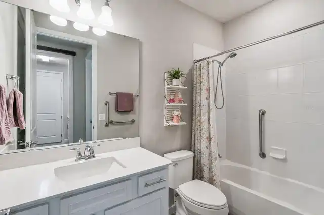 Listing Photo 19