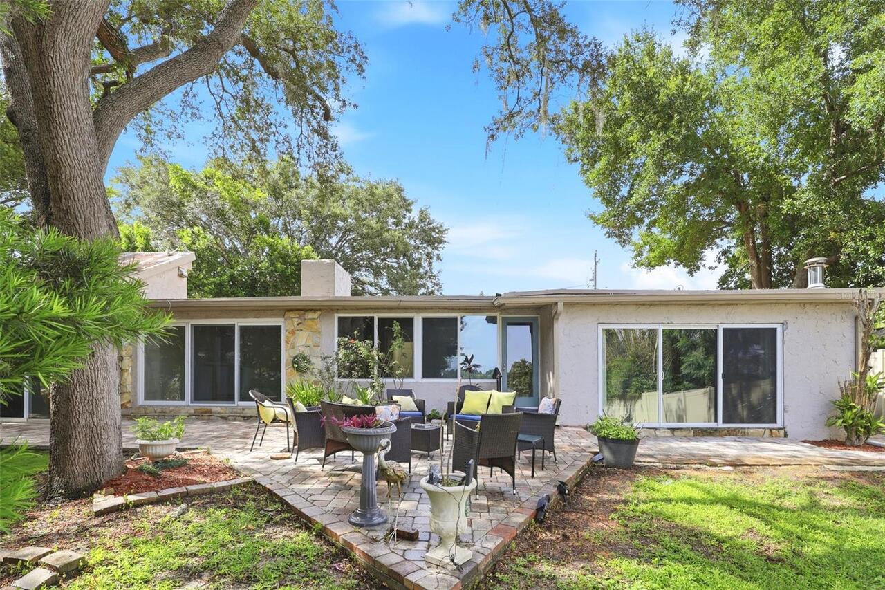 Listing Photo 16
