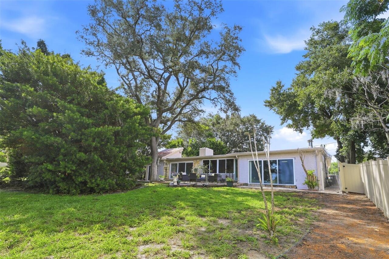 Listing Photo 17