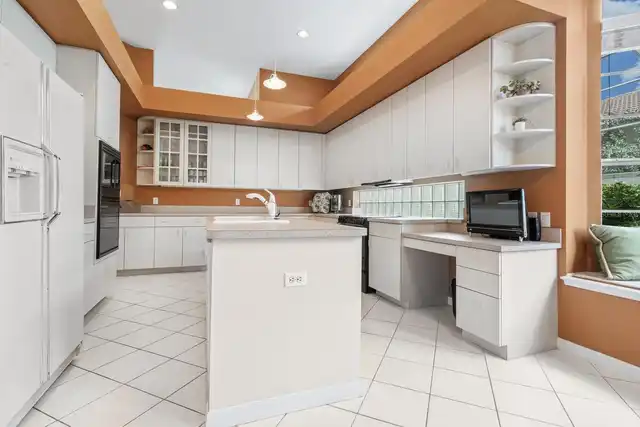 Listing Photo 21
