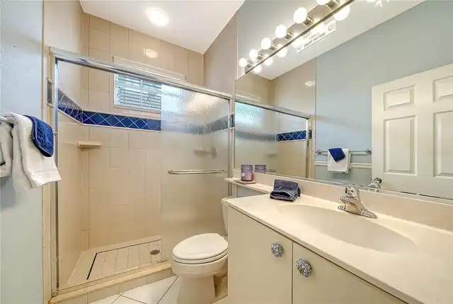 Listing Photo 34