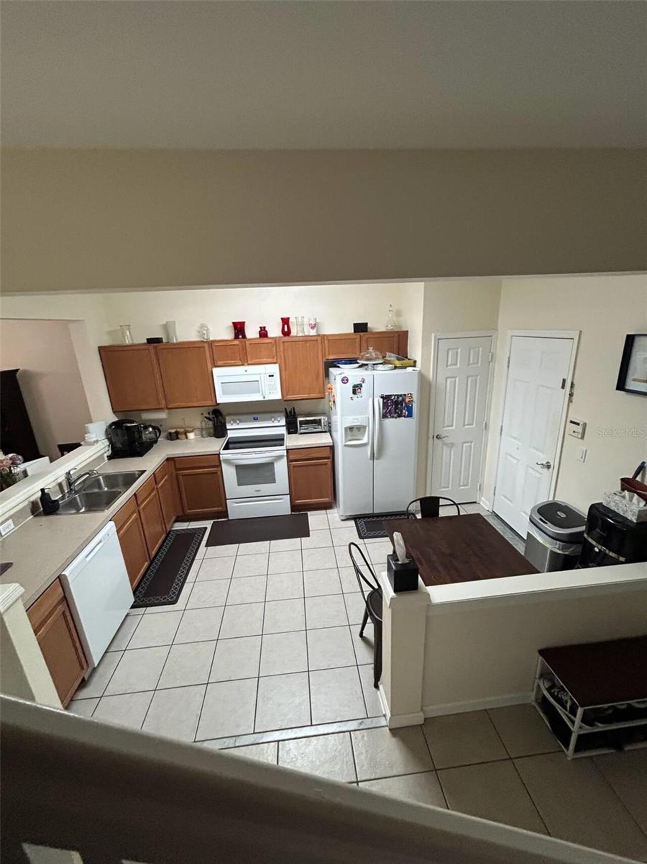 Listing Photo 8