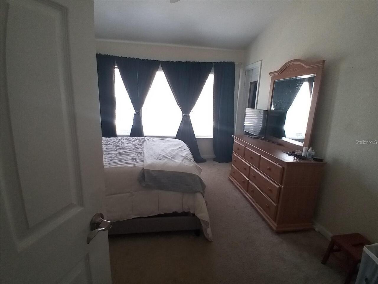 Listing Photo 10