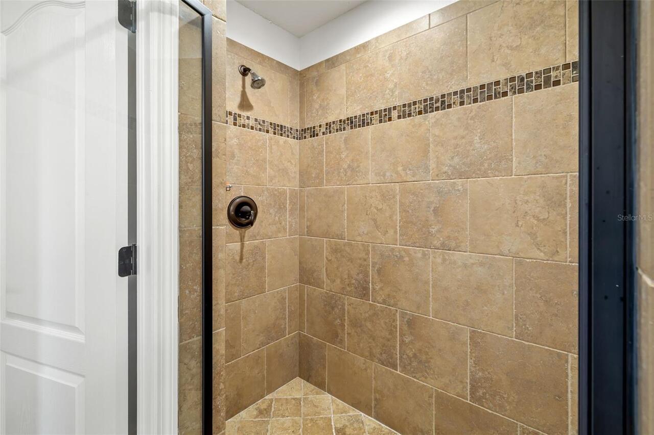 Listing Photo 37