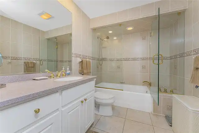 Listing Photo 22