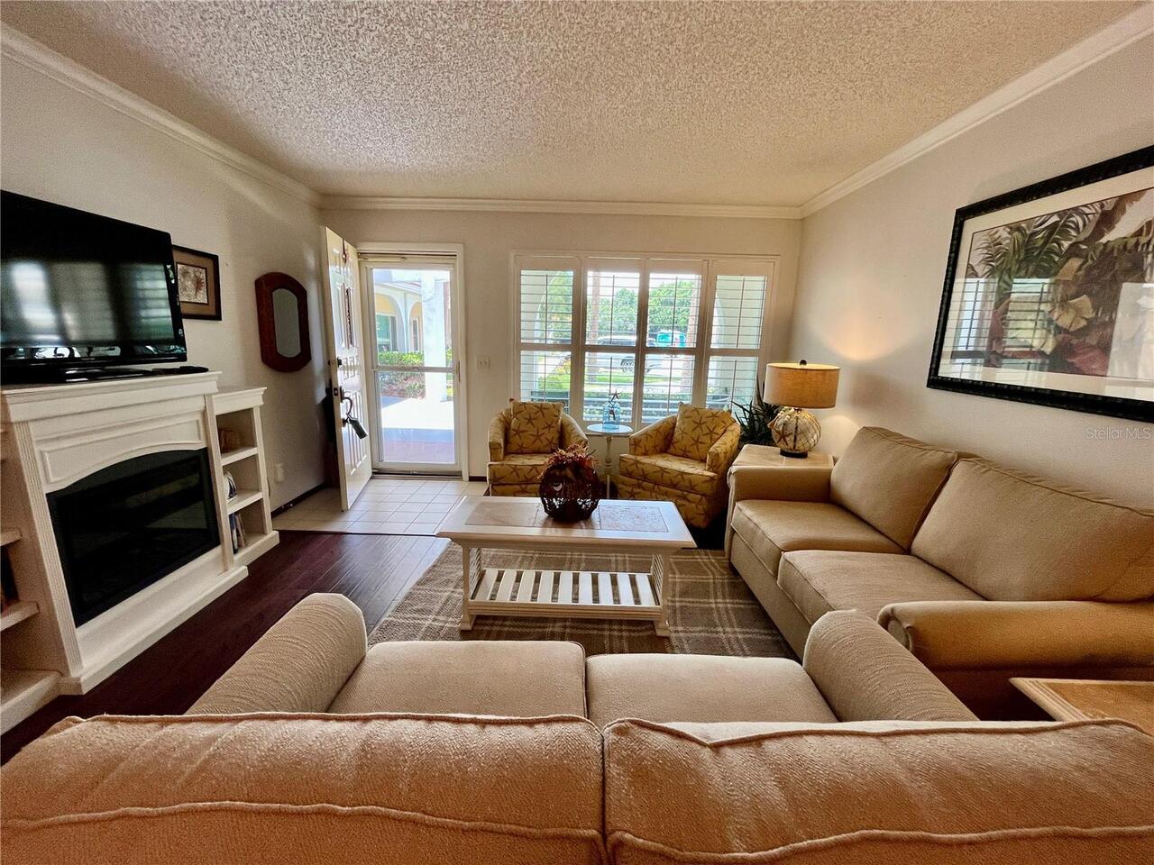 Listing Photo 7