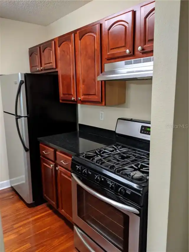 Listing Photo 7