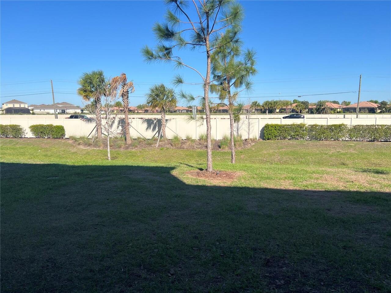Listing Photo 28