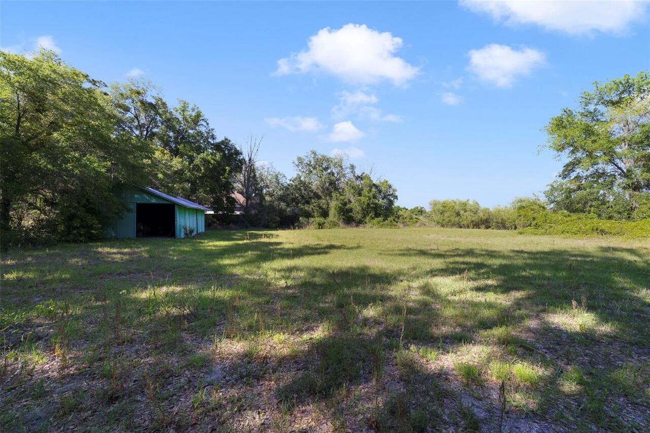 Listing Photo 14