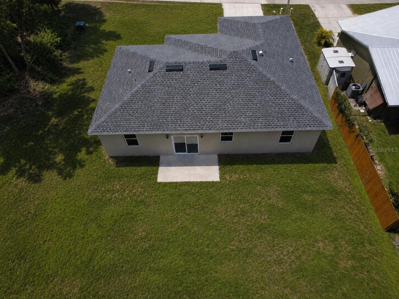 Listing Photo 7