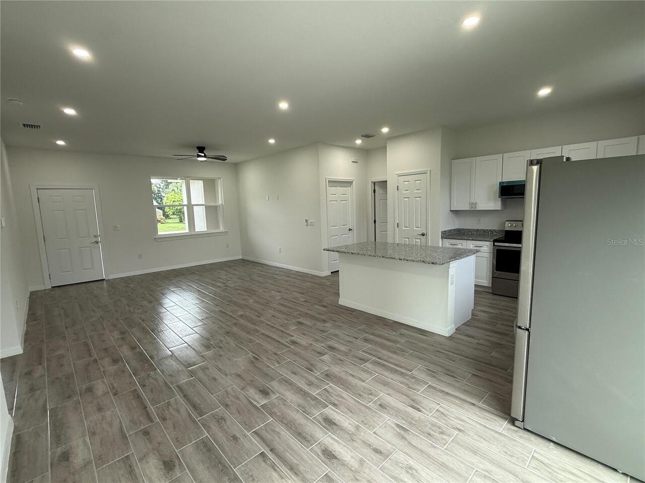 Listing Photo 15