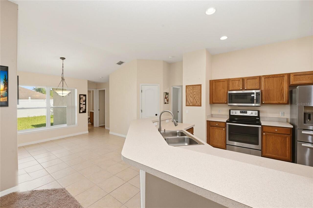 Listing Photo 16