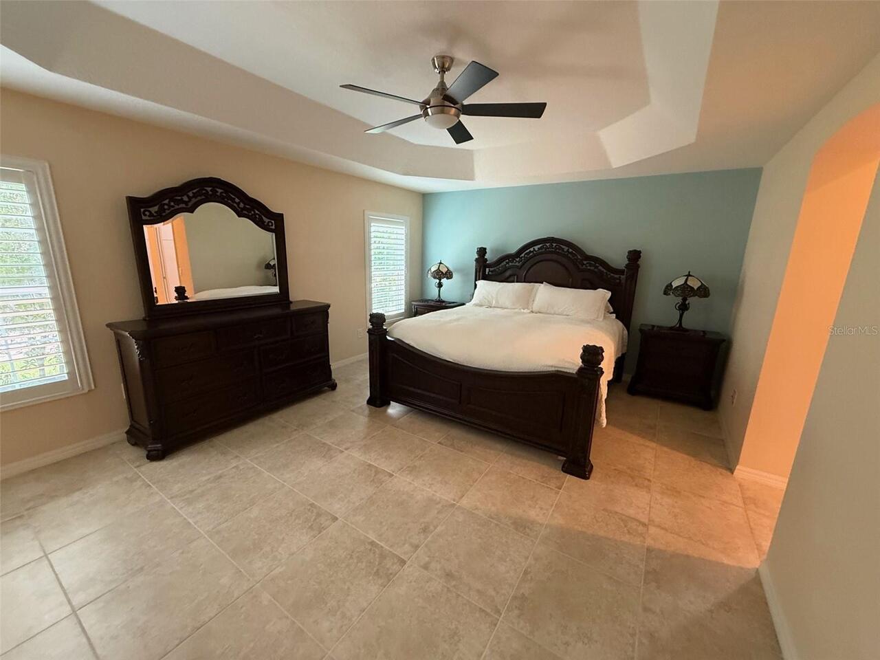 Listing Photo 12