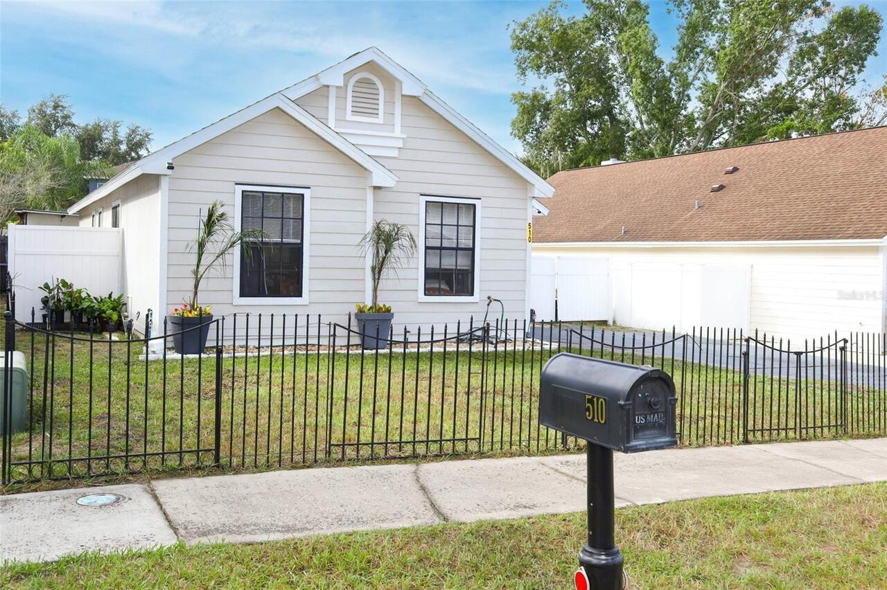 Listing Photo 1