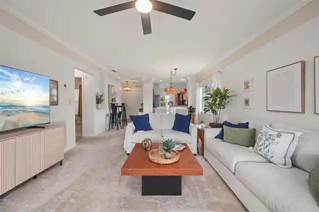 Listing Photo 11