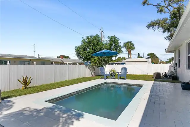 Listing Photo 16