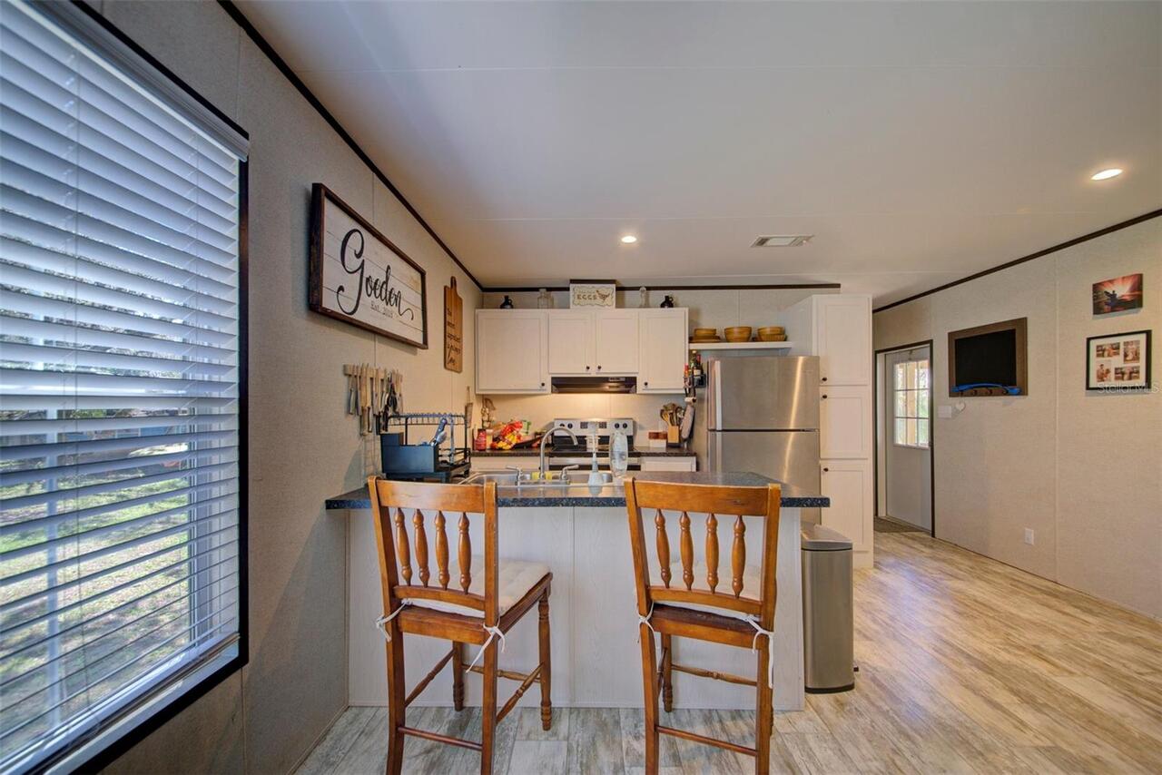Listing Photo 15