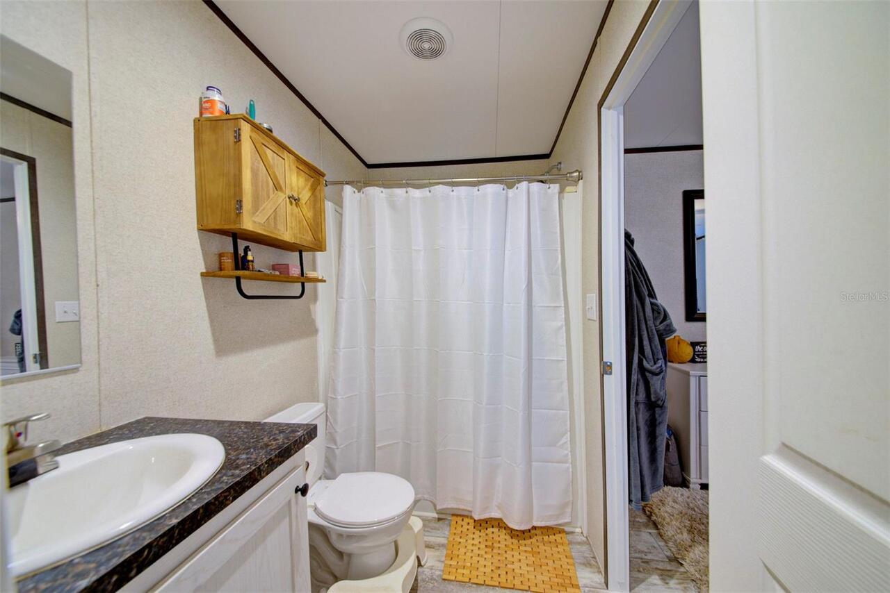 Listing Photo 28