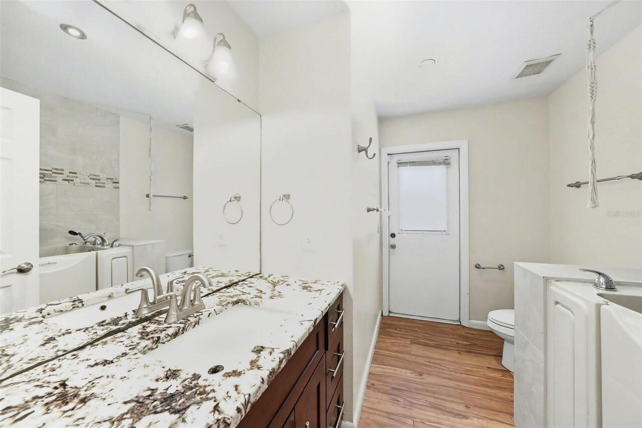 Listing Photo 22