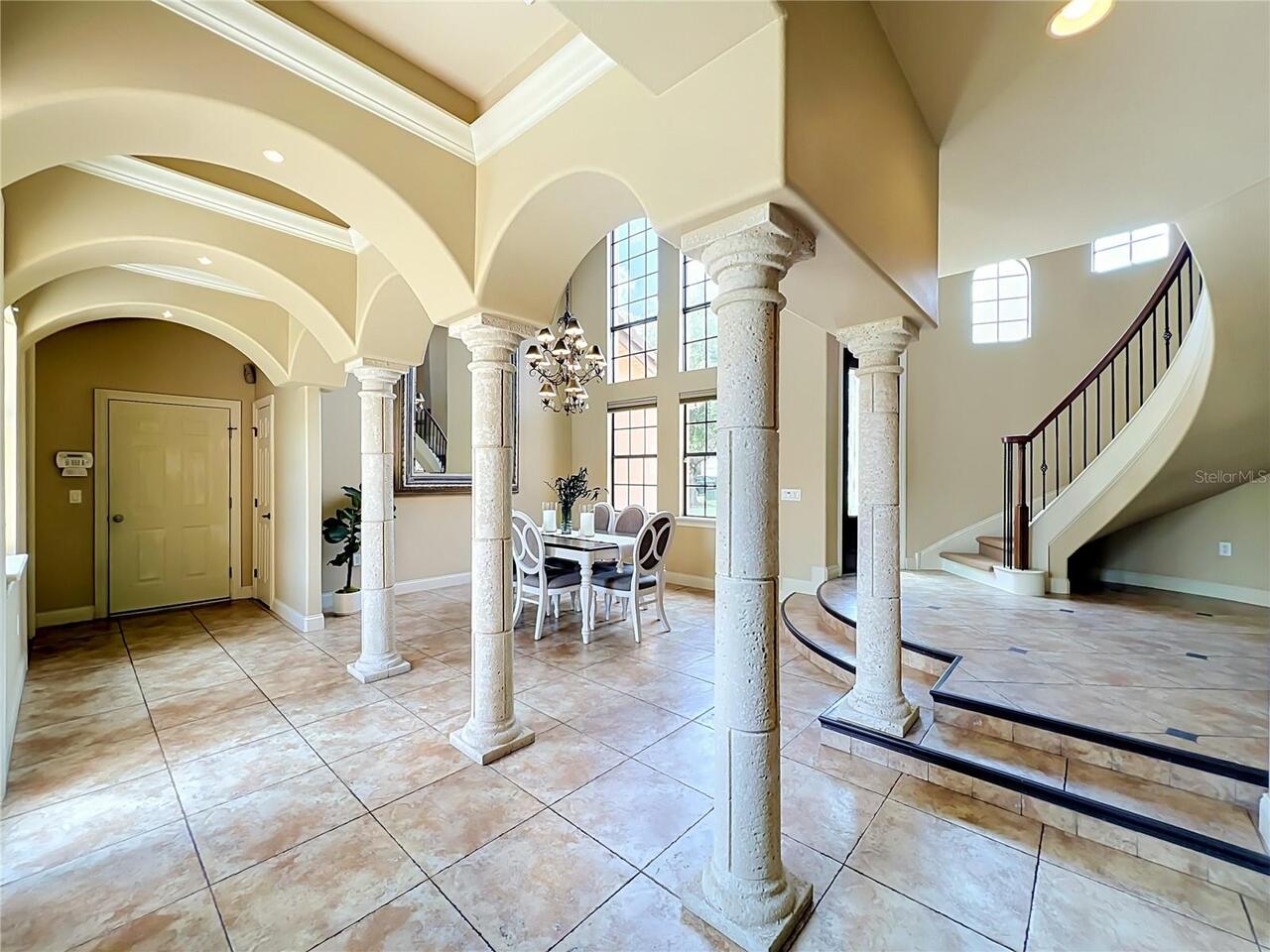 Listing Photo 12