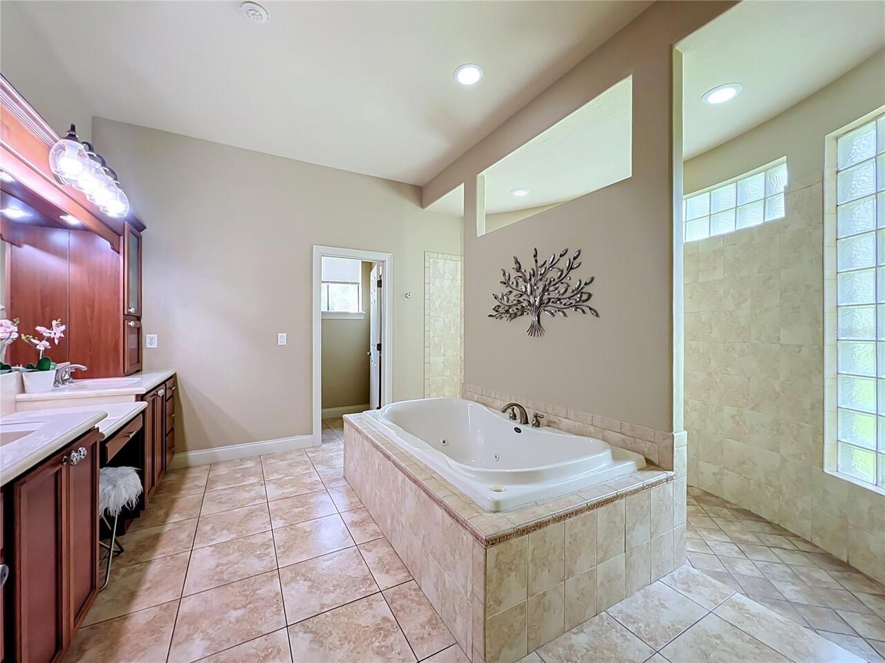 Listing Photo 47