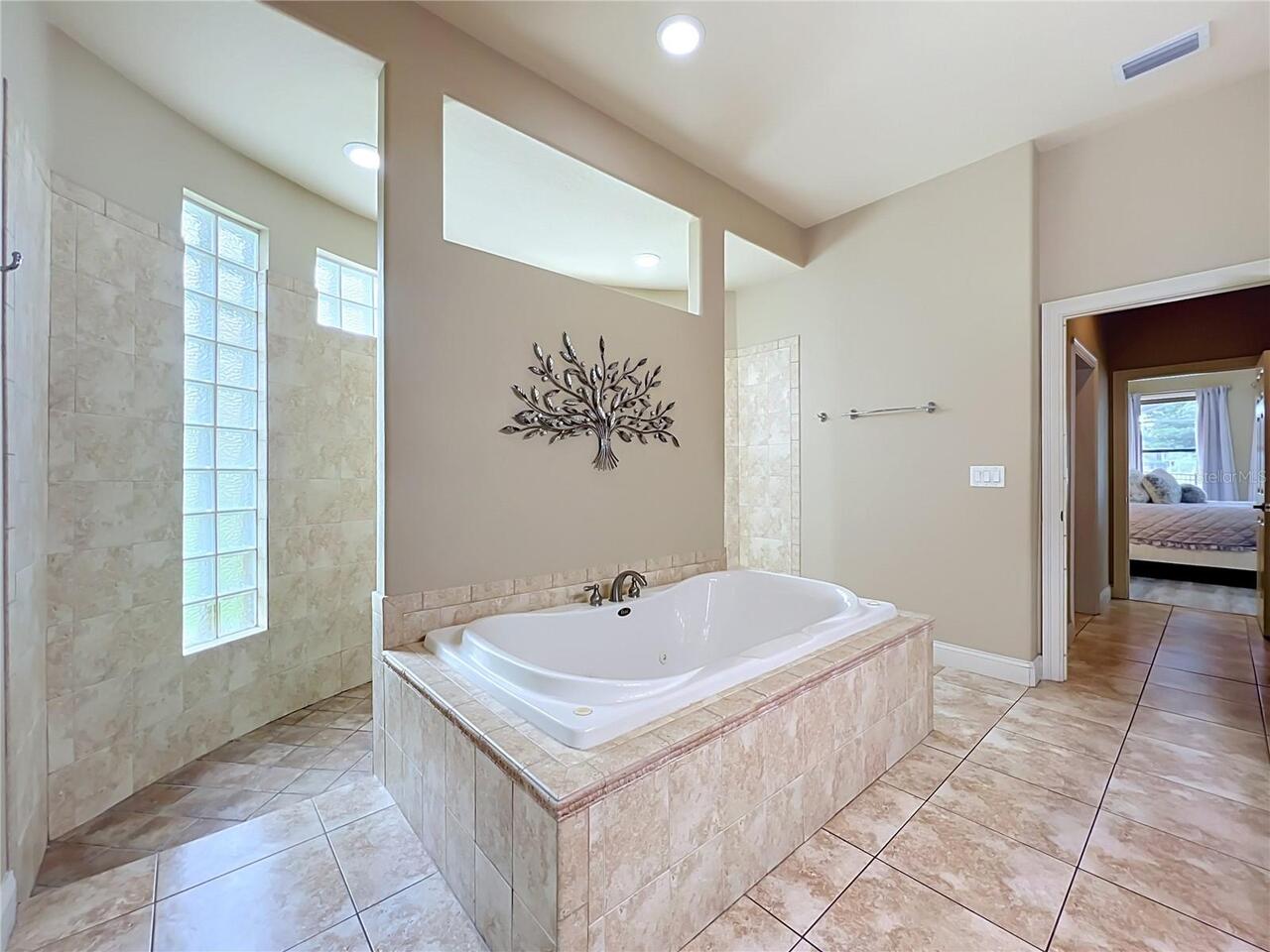 Listing Photo 52