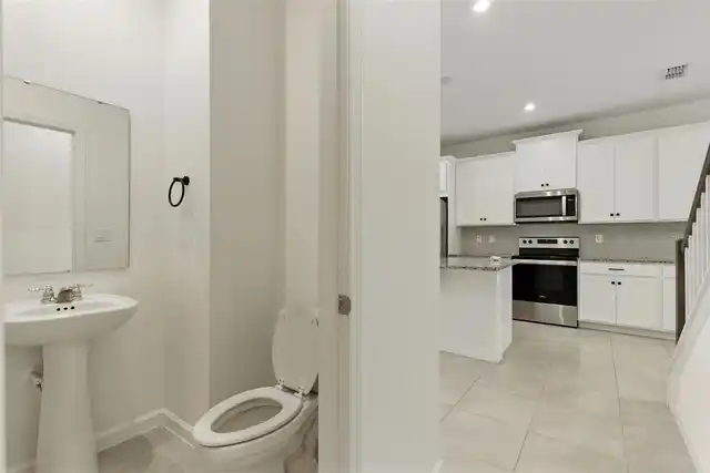 Listing Photo 24