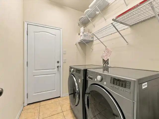 Listing Photo 14