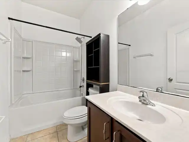 Listing Photo 25