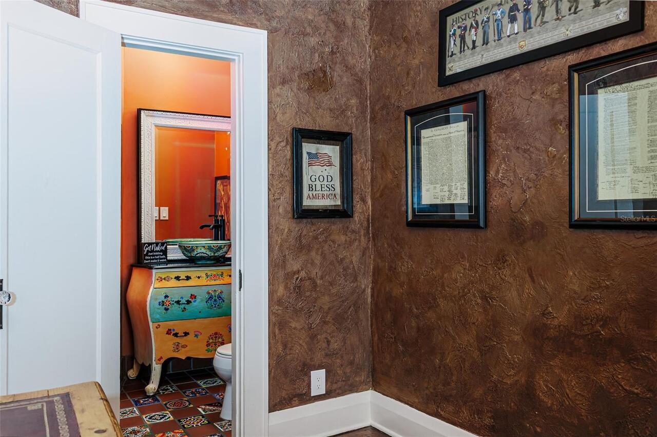 Listing Photo 12