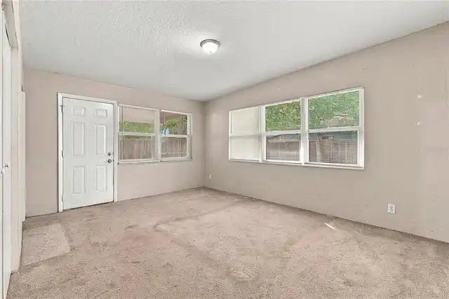 Listing Photo 24