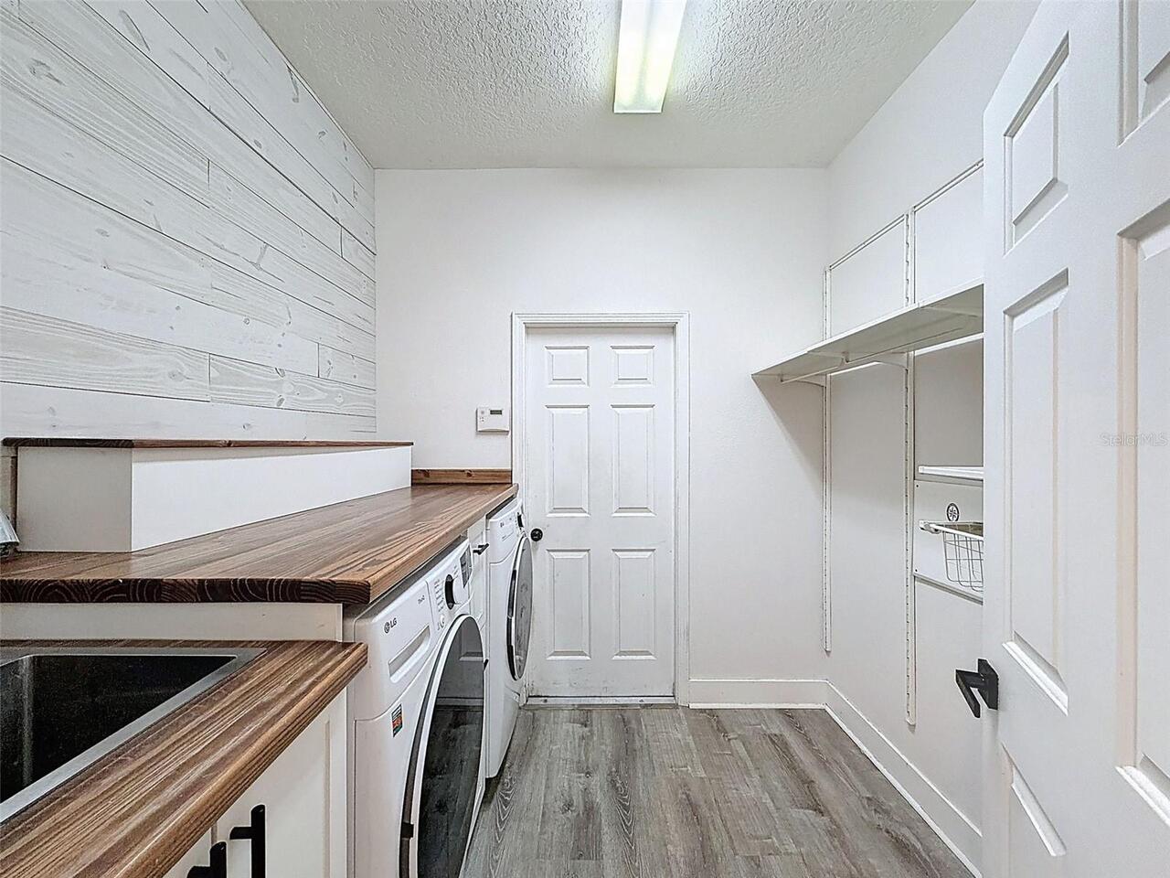 Listing Photo 25