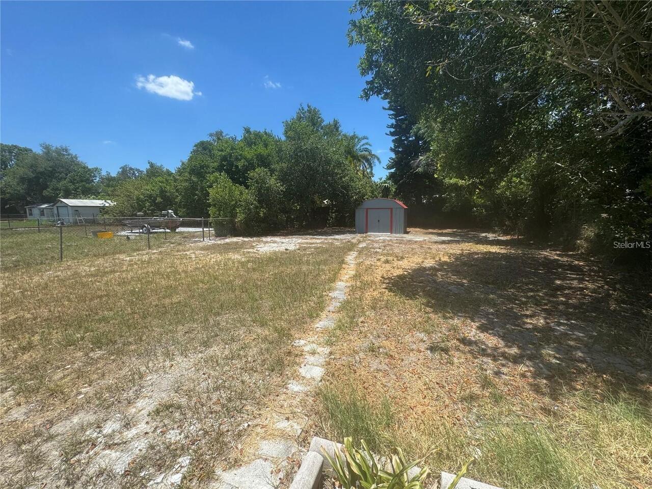 Listing Photo 14