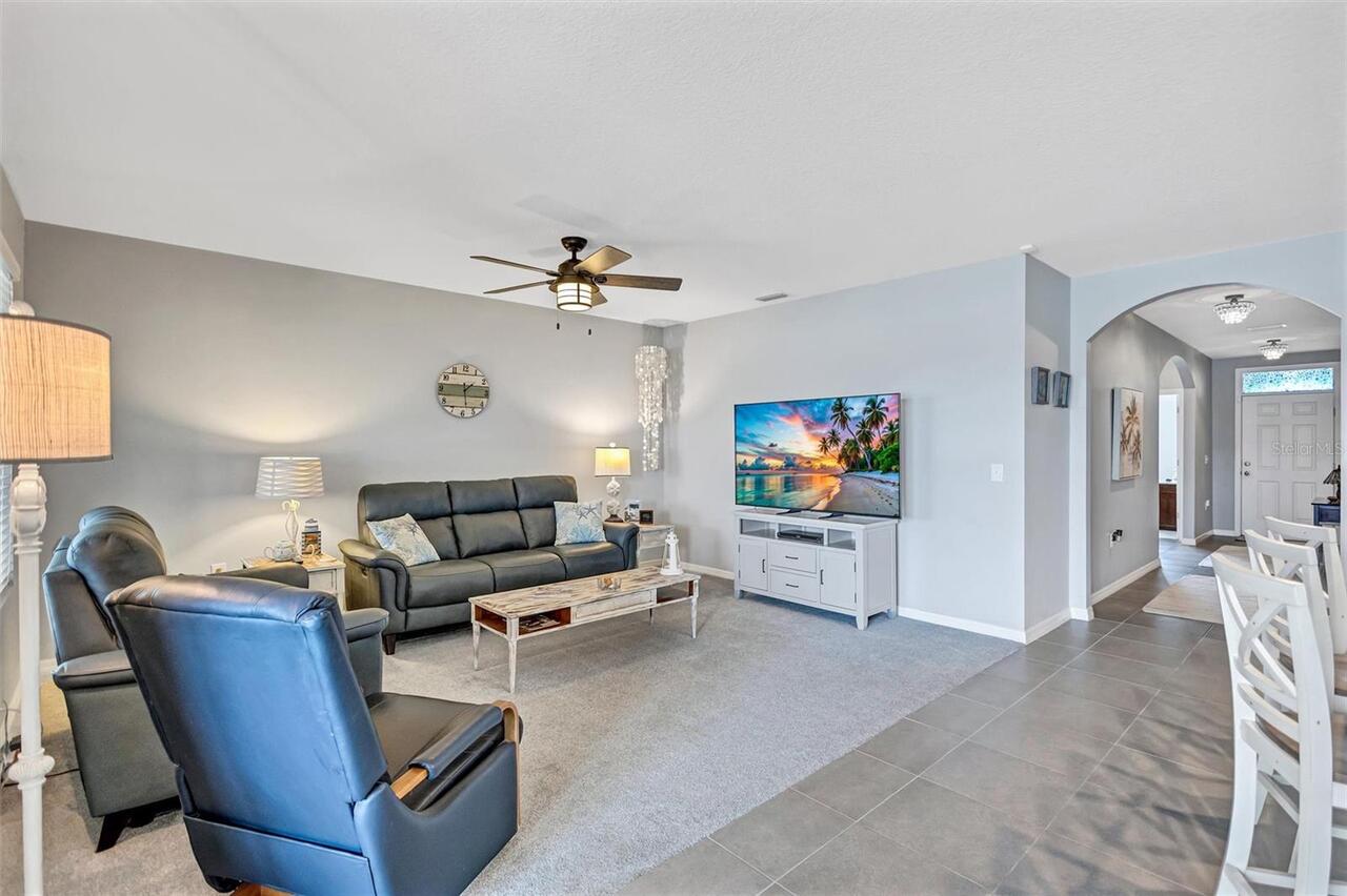 Listing Photo 8