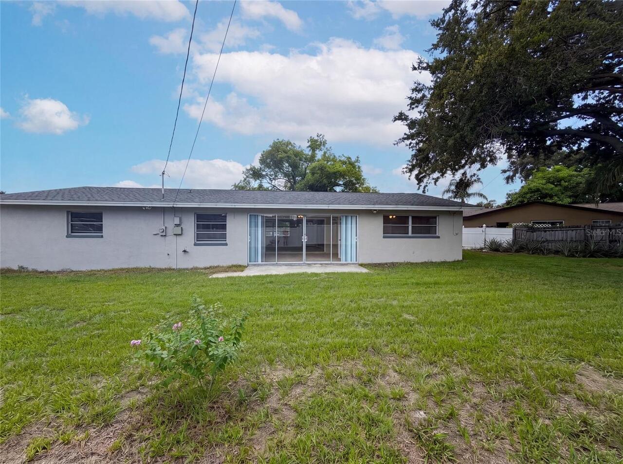 Listing Photo 5
