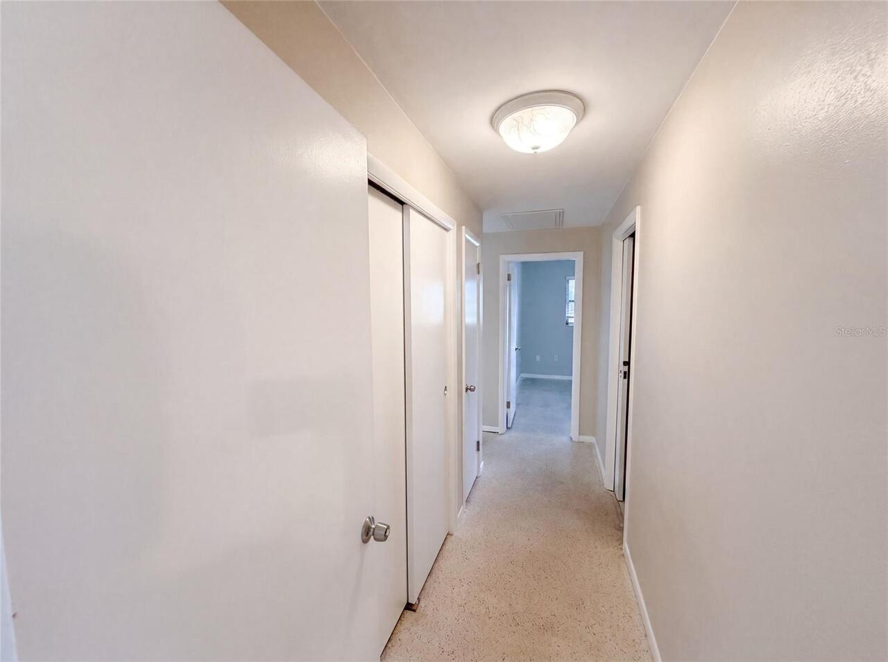 Listing Photo 14