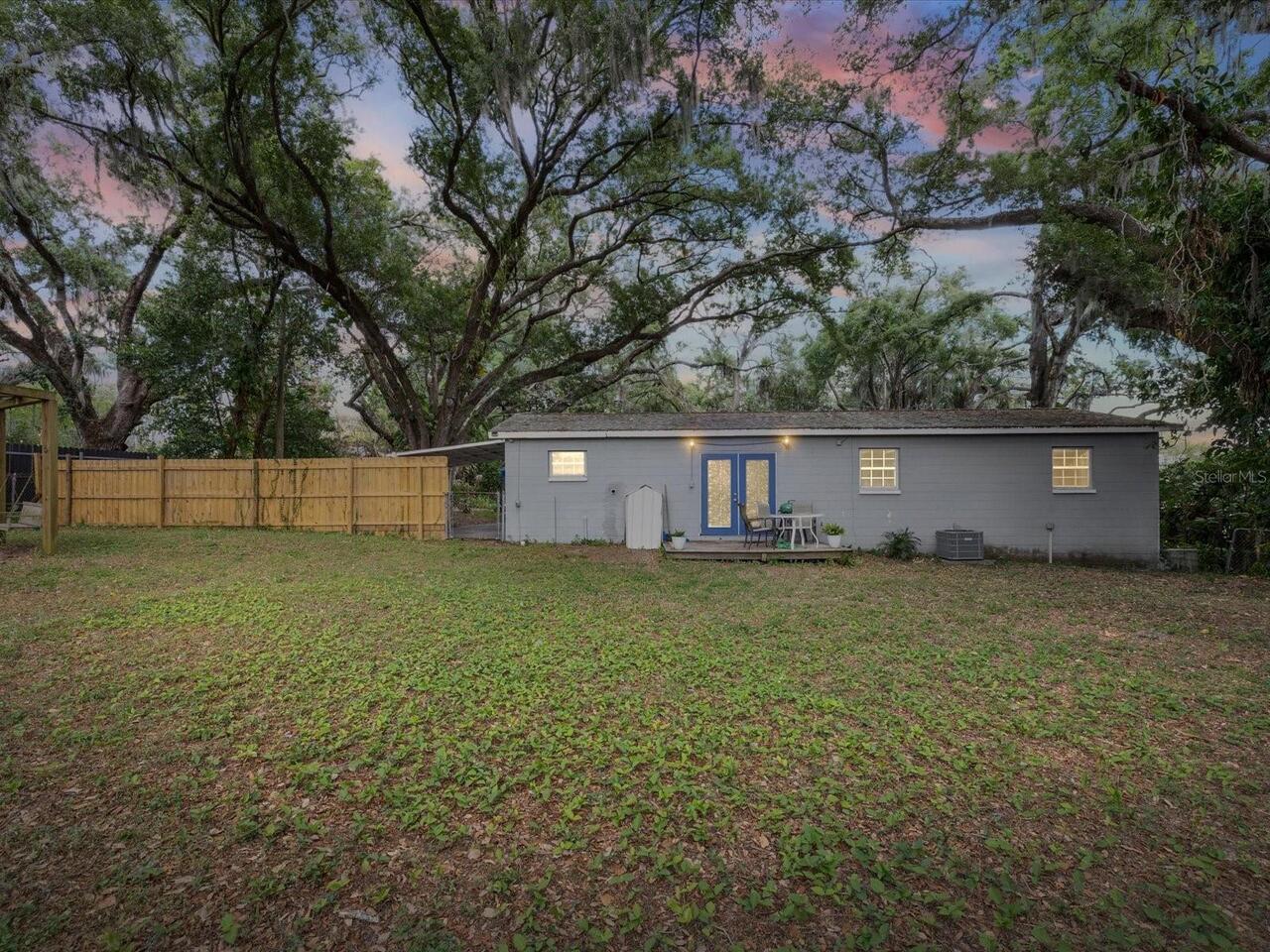 Listing Photo 8