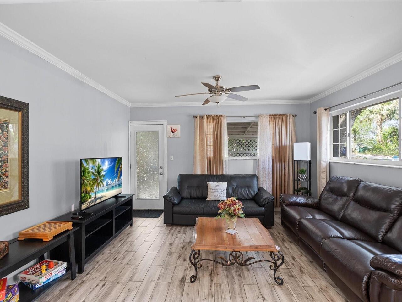 Listing Photo 23