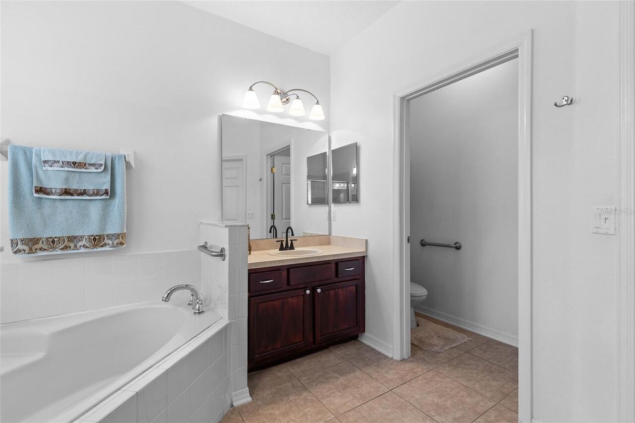 Listing Photo 23