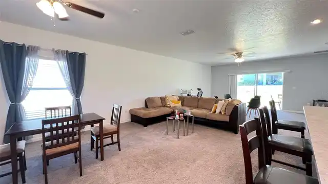 Listing Photo 14