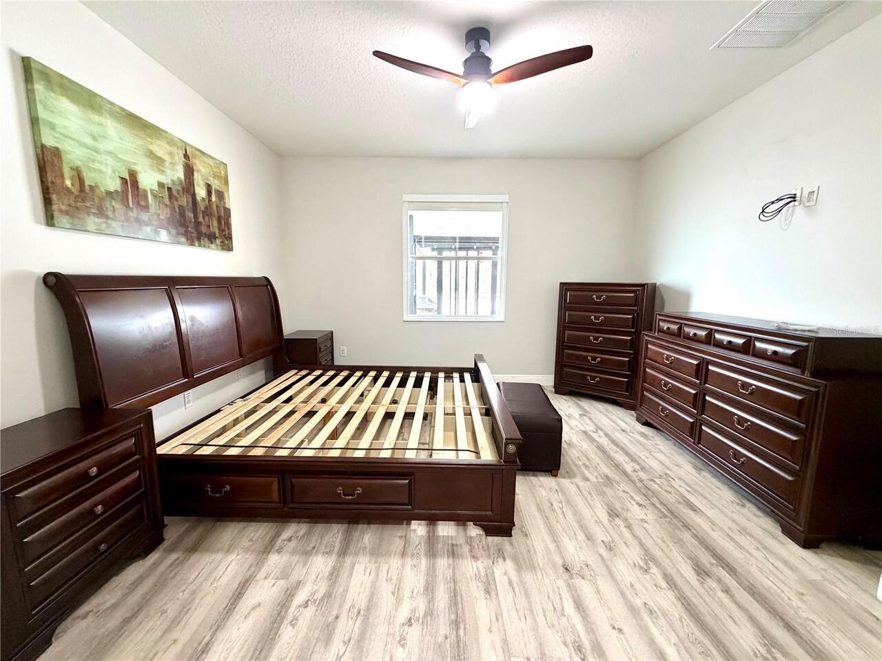 Listing Photo 38