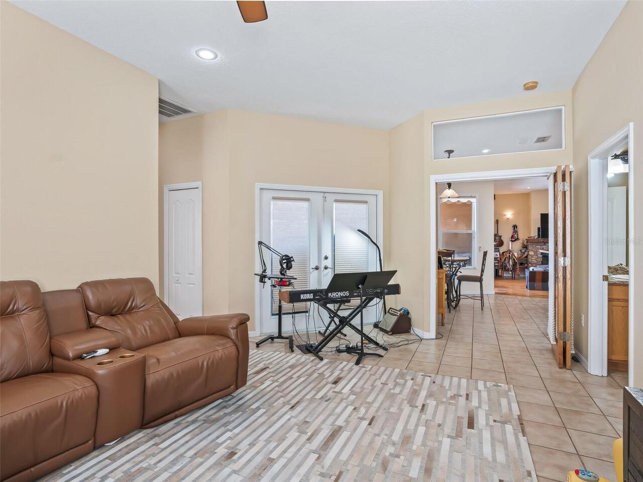 Listing Photo 25