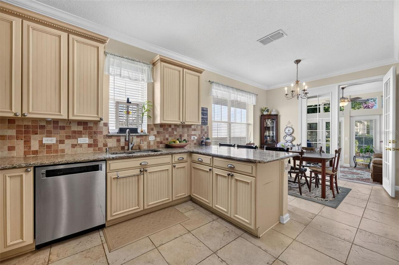Listing Photo 15