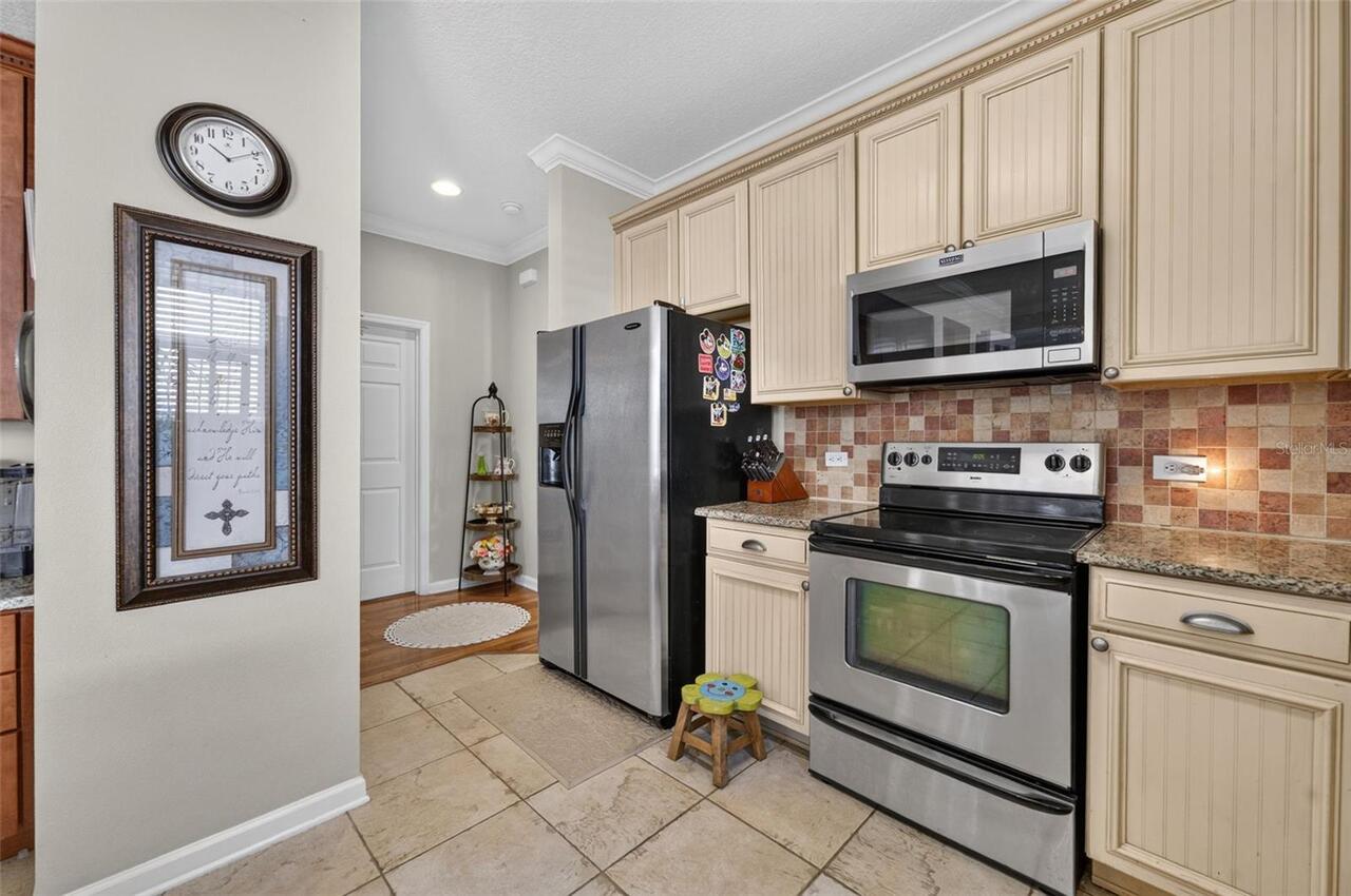 Listing Photo 17