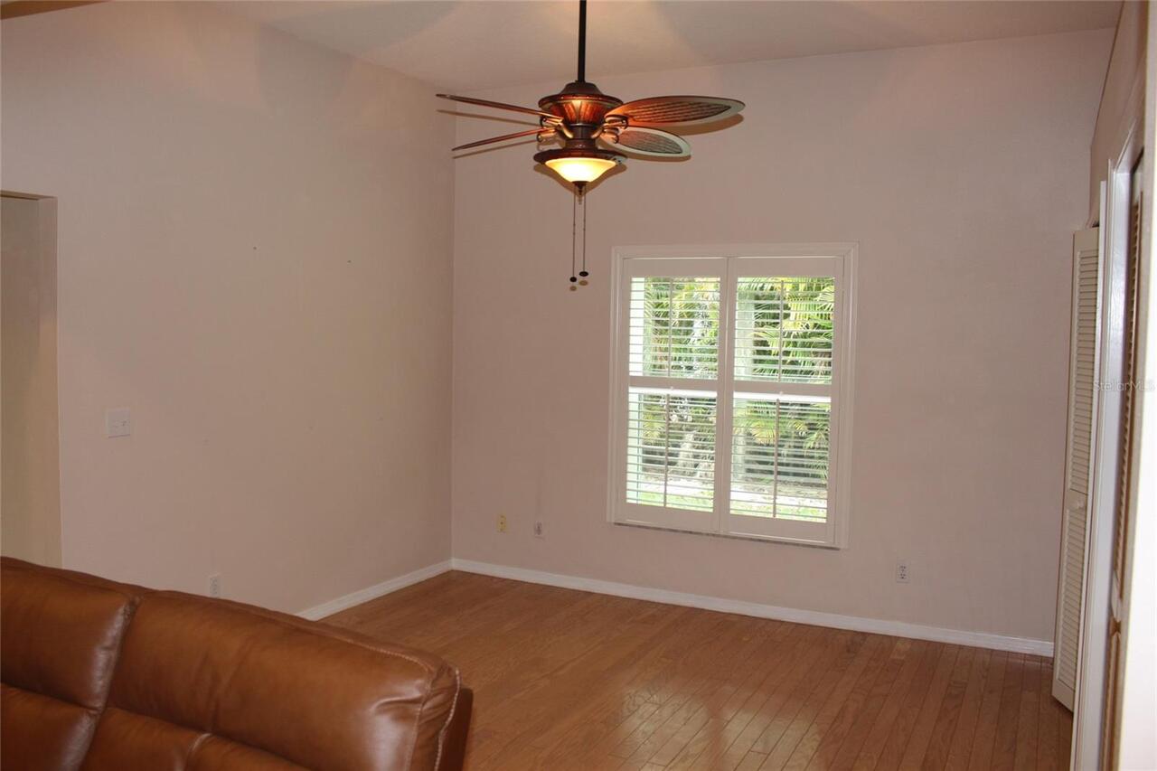 Listing Photo 28