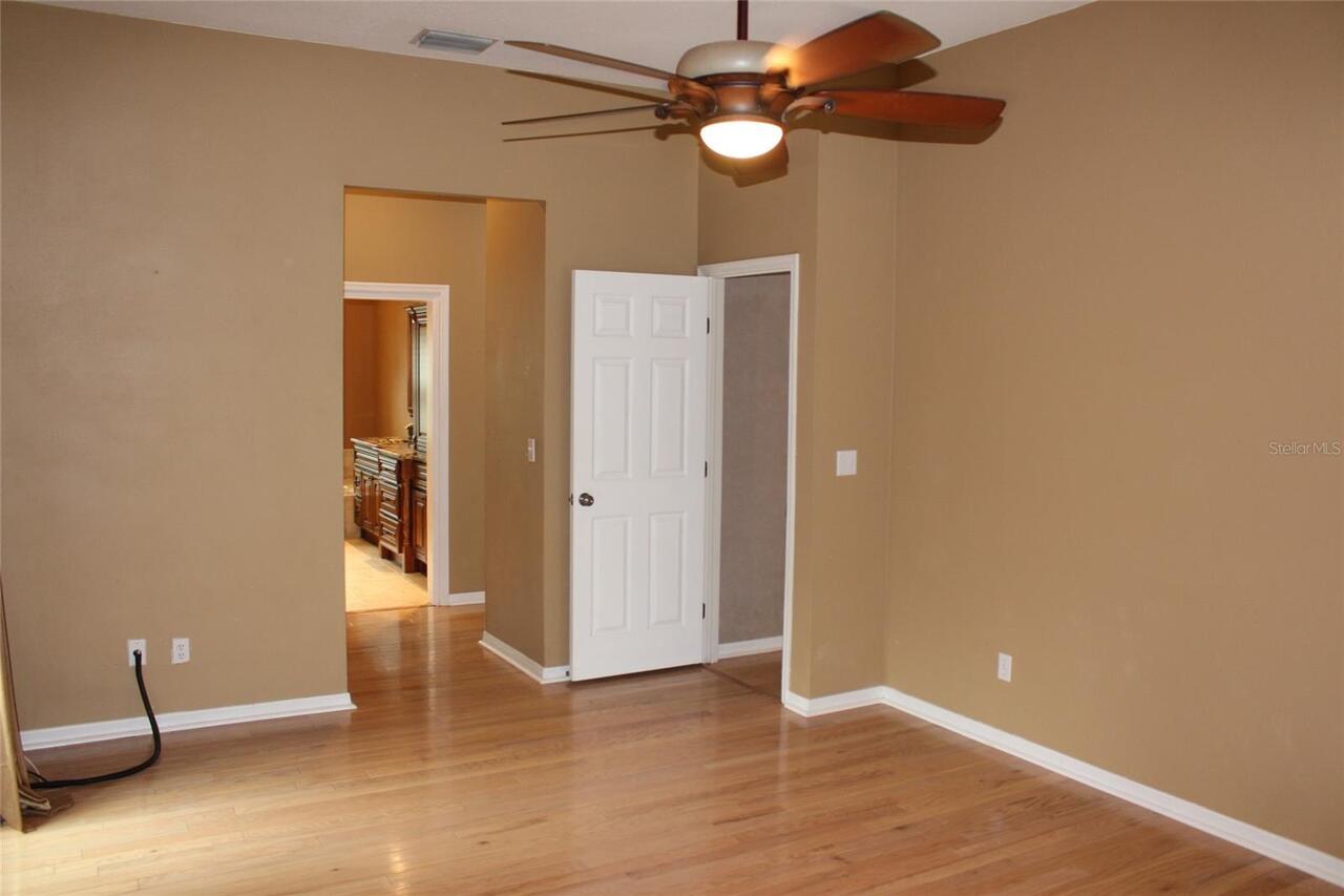 Listing Photo 34