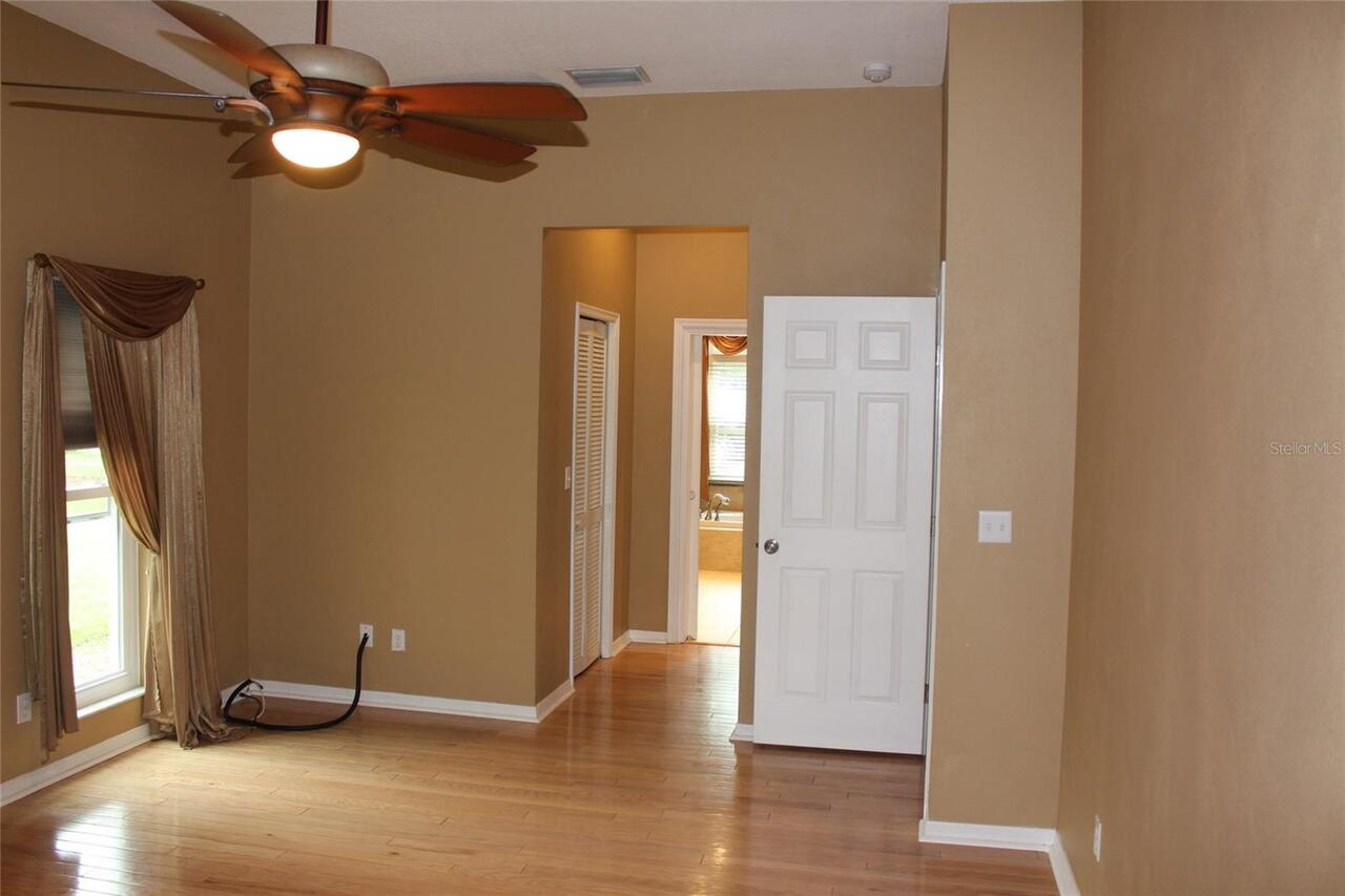 Listing Photo 35