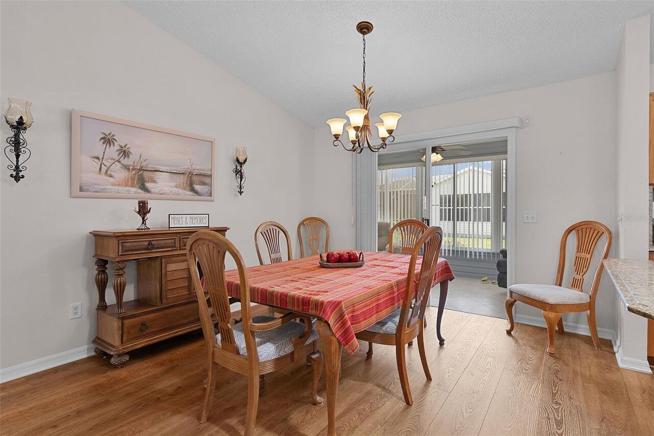 Listing Photo 9