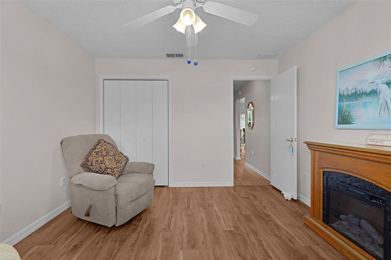 Listing Photo 20