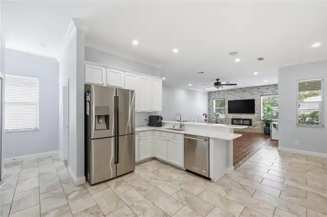 Listing Photo 14